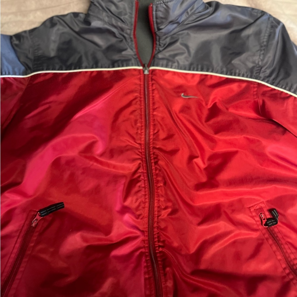 Vintage Nike Red/Gray Full Zip Reversible Fleece Lined Jacket Boys Large (14-16) - Picture 5 of 10